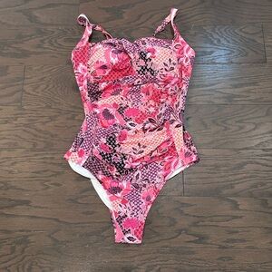 Johnny Was VALENNIS RUCHED ONE PIECE Swim Suit Size Large